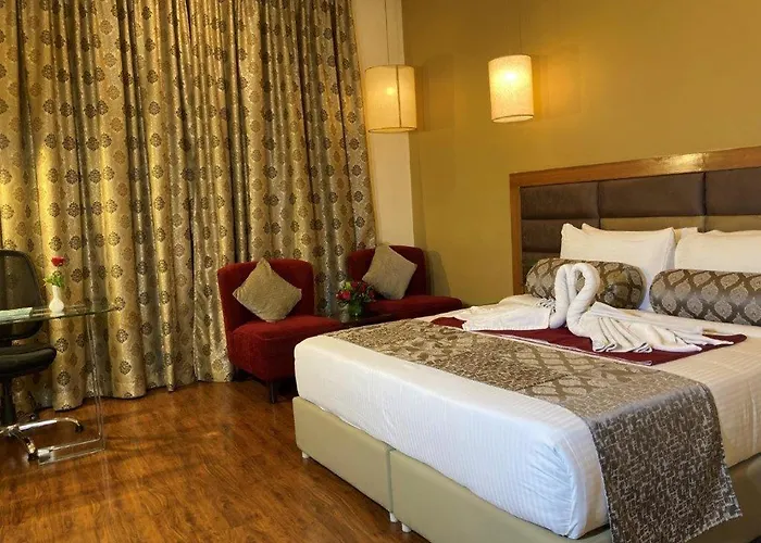 Deluxe King Room